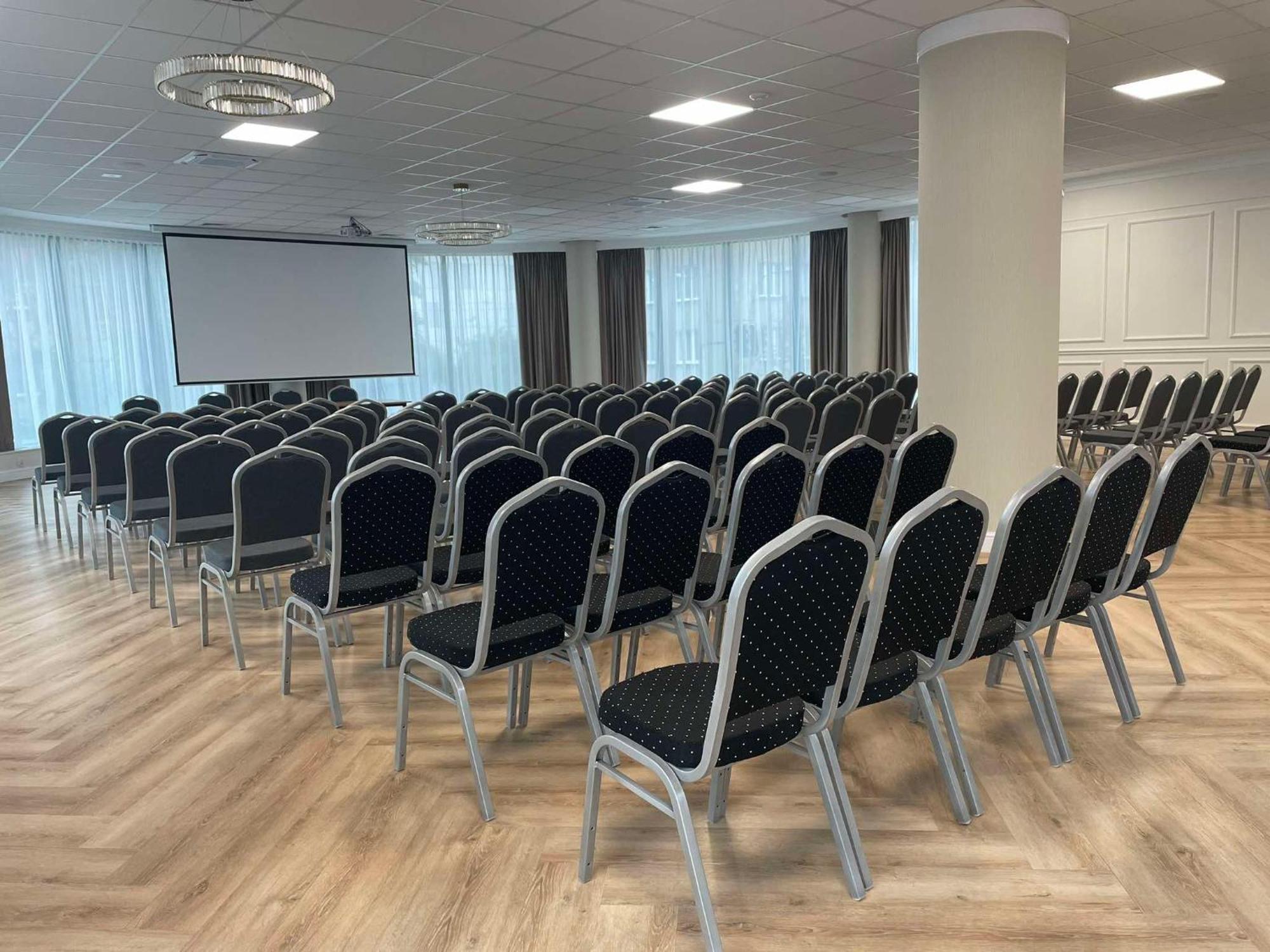 Hotel Mazowiecki Lodz Eksteriør bilde